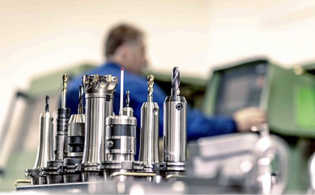CNC-Technologie bei WECUBEX
