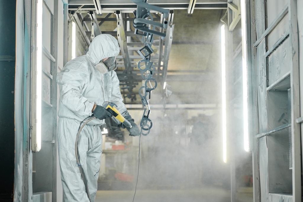 Pulverbeschichtung von Metallteilen
